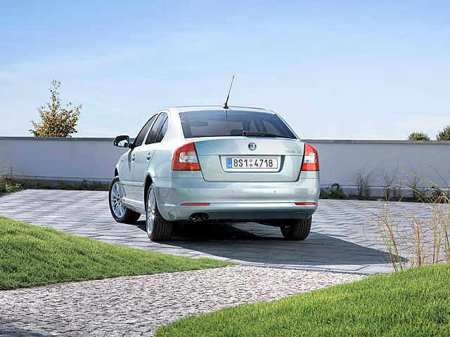 «На троечку с плюсом»: почему вам не нужна Skoda Octavia
