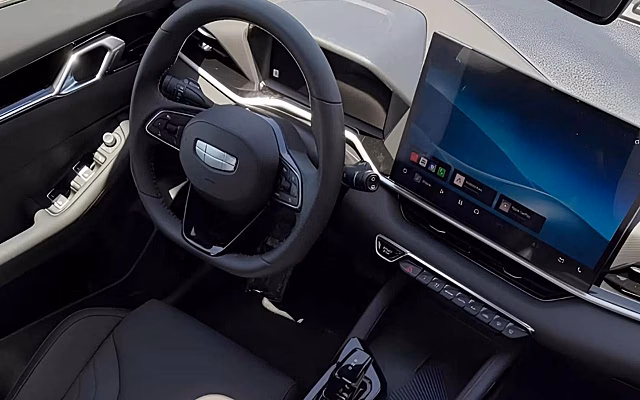 Geely анонсировала обновленный Coolray для глобального рынка
