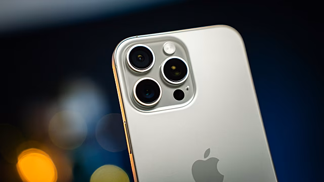 Почему в России хорошо покупают iPhone 16, хотя в нём нет ничего нового