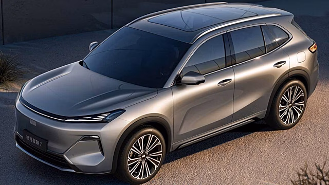 Гибрид на базе Geely Galaxy проходит сертификацию в Белорусси