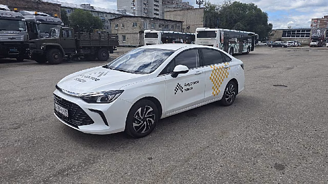 В Благовещенске переводят муниципальное такси на газомоторное топливо