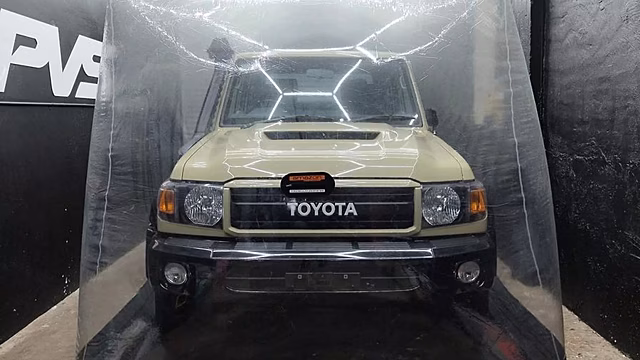 2-летний Toyota Land Cruiser 79 без пробега продают в 2 раза дороже нового