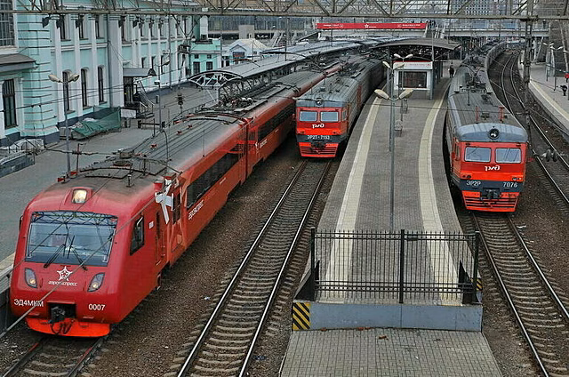 Мосгордума предложила увеличить штрафы за повреждение ограждений вдоль ж/д путей
