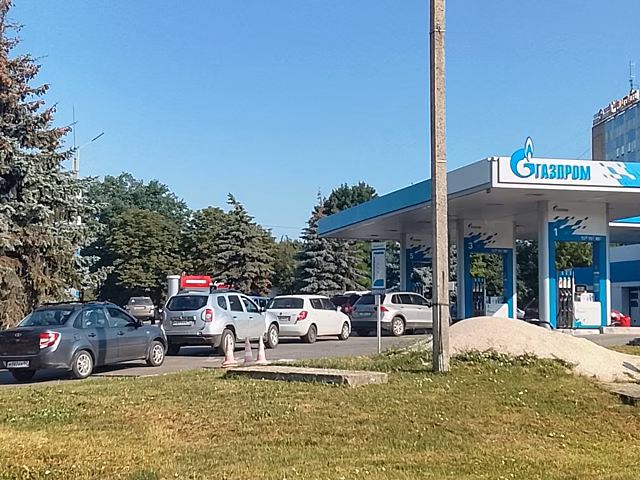 Клычков наглядно показал, как конкретно будут работать орловские АЗС