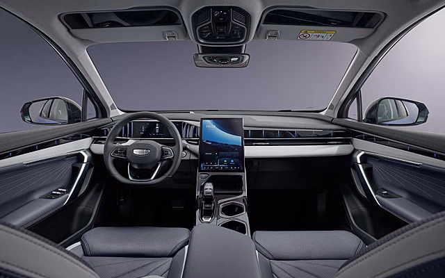 В Казахстане стартовали продажи Geely Atlas