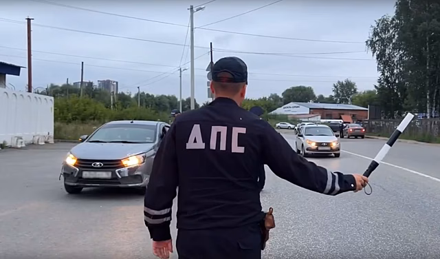 За выходные на дорогах Удмуртии полиция выявила более 630 административных правонарушений
