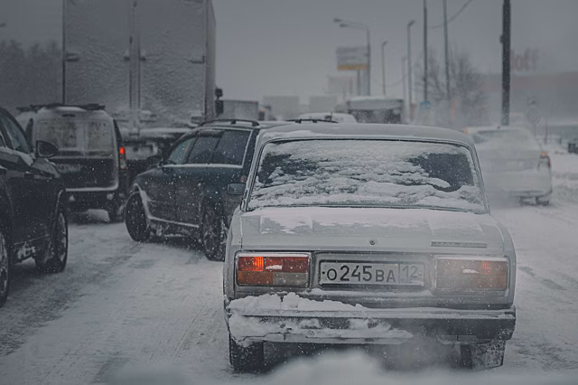 Администрация Калужской области закупила модели Lada вместо иномарок