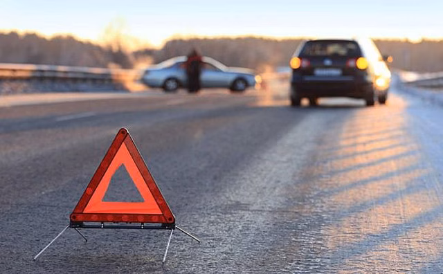 В Армавире ищут автохама, повредившего иномарку на трассе