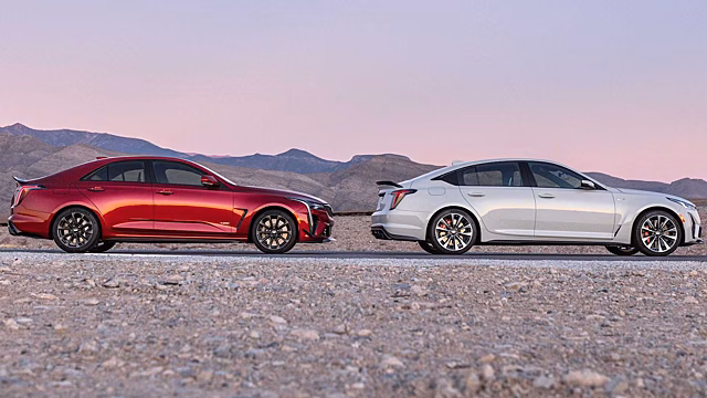 Первые седаны Cadillac Blackwing ушли с молотка на аукционе