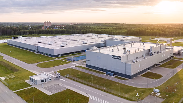 Бывший завод Mercedes-Benz в России прекращает выпуск автомобилей Exeed