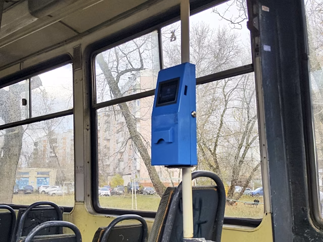 Новосибирцы могут ехать бесплатно в транспорте, если карта оплаты не прошла