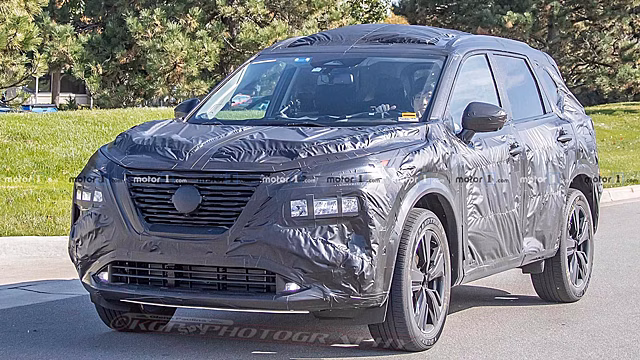 Nissan X-Trail следующей генерации увидели во время тест-драйва