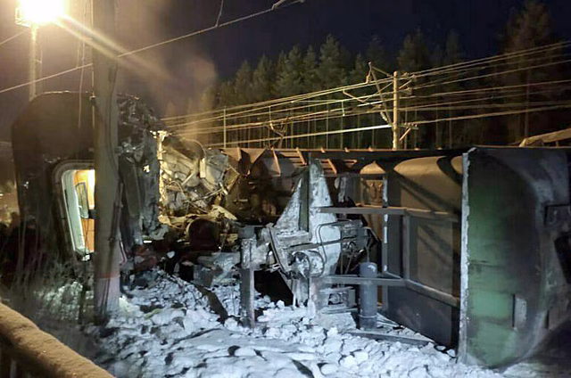 После столкновения поездов под Мурманском возбудили уголовное дело