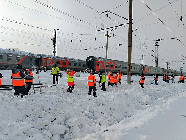 Зимняя битва: итоги уборки снега на ж/д путях Кировской области