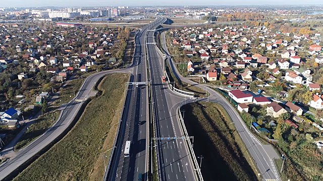 В Калининградской области отремонтируют около 900 километров дорог в рамках нацпроекта