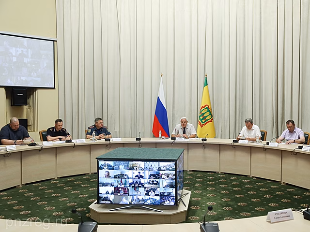 В правительстве региона обсудили вопросы обеспечения безопасности дорожного движения