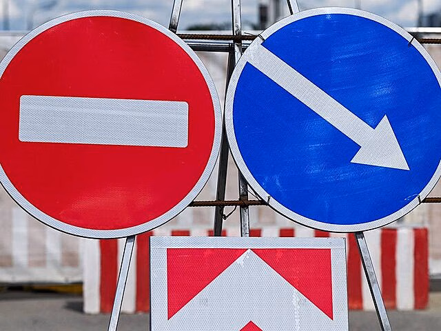 Движение ограничат на участках улицы Дмитрия Ульянова с 31 октября почти на год