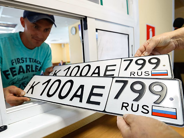 МВД: новый стандарт госномеров не требует перерегистрации автомобилей