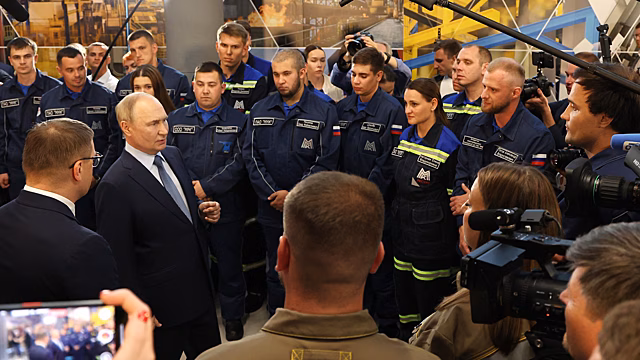 Путин рассказал о планах по поддержке автопрома