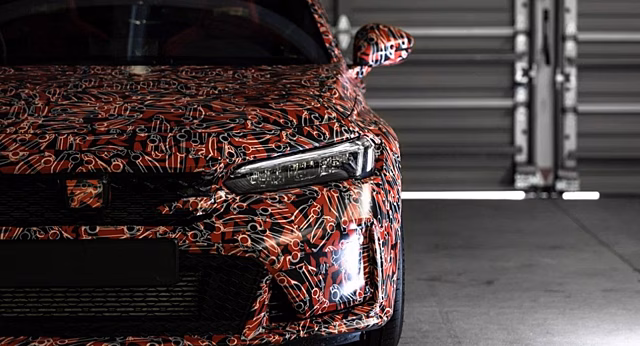 Спорткар Honda Civic Type R нового поколения покажут на автосалоне в Токио, но не рассекретят