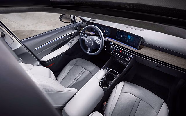 В России начались продажи рестайлингового седана Hyundai Sonata