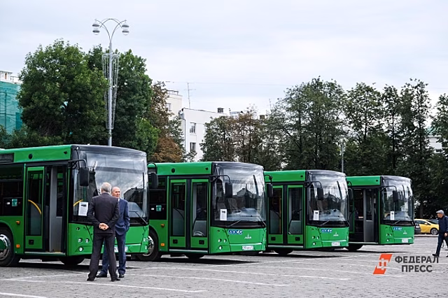 Транспорт старше пяти лет полностью заменят в Мурманской области
