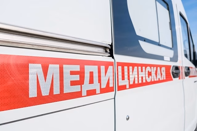 В массовом ДТП на трассе в Волгоградской области пострадали пять человек