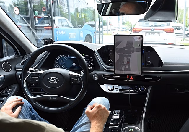 Автомобилисты призвали убрать «дыры» в законе об управлении беспилотными авто