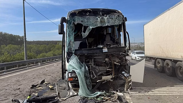 В Воронежской области 14 человек пострадали в ДТП с автобусом
