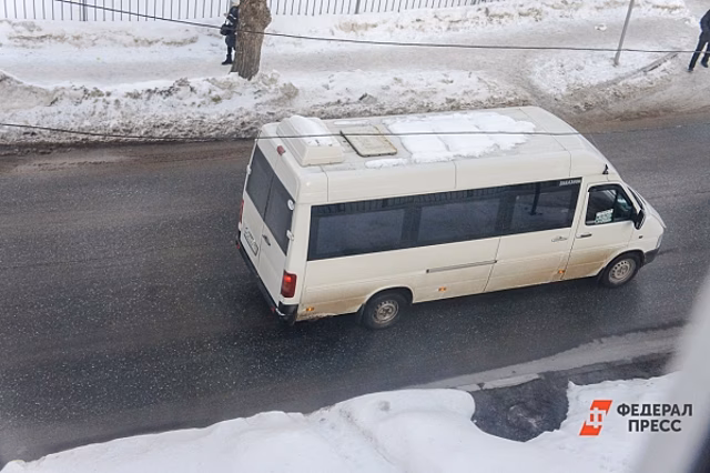 Семь человек пострадали в ДТП с микроавтобусом в Удмуртии