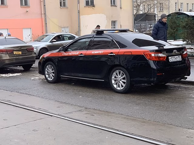 Водитель автомобиля сбил двух детей в центре Москвы