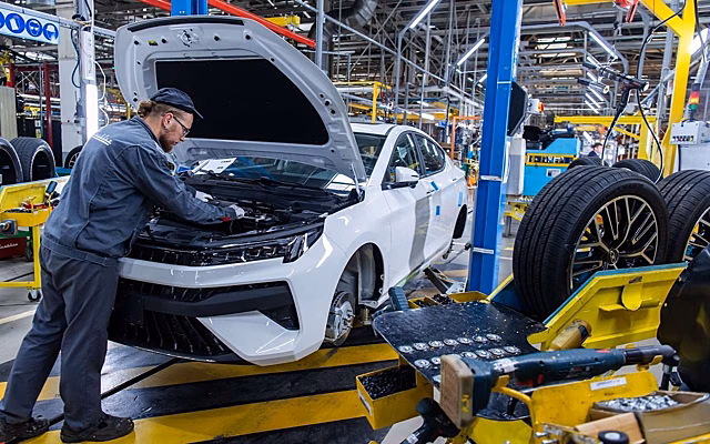 Когда в России будут производить свои автомобили «от» и «до»?
