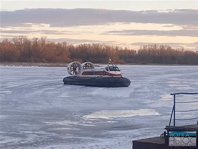 В Самаре временно приостановили работу зимней переправы "Самара — Рождествено"