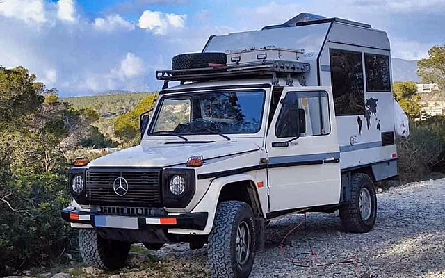 Уникальный Mercedes G-Class, превращенный в кемпер, оценили в 59 800 евро