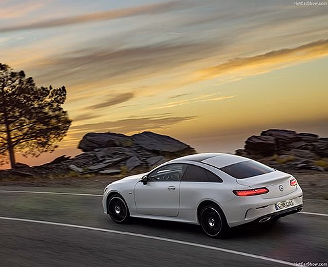 Daimler поставил на конвейер Mercedes-Benz E-Class Coupe