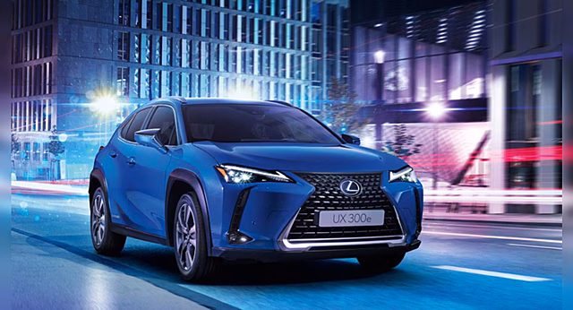 В Японии начались реализации электрокара Lexus UX300e