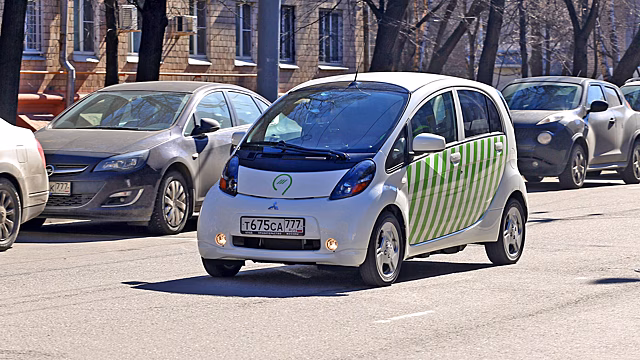Специальные дорожные патрули в Москве поймали 65 тысяч нарушителей