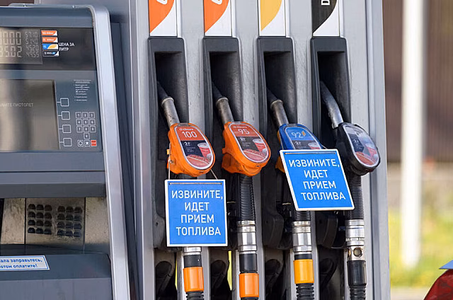 Запрет на экспорт бензина из России расширен на производителей нефтепродуктов