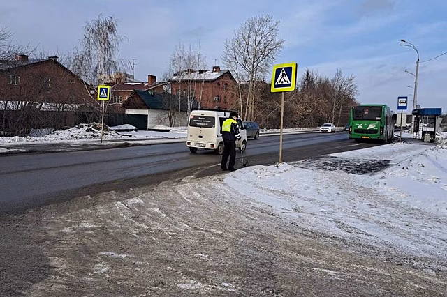 В Екатеринбурге мальчик выдумал ДТП, чтобы не идти в школу