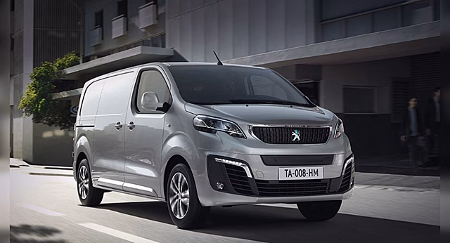 Электрические Peugeot e-Expert, Citroen ë-Jumpy, Opel Vivaro-e получили награду