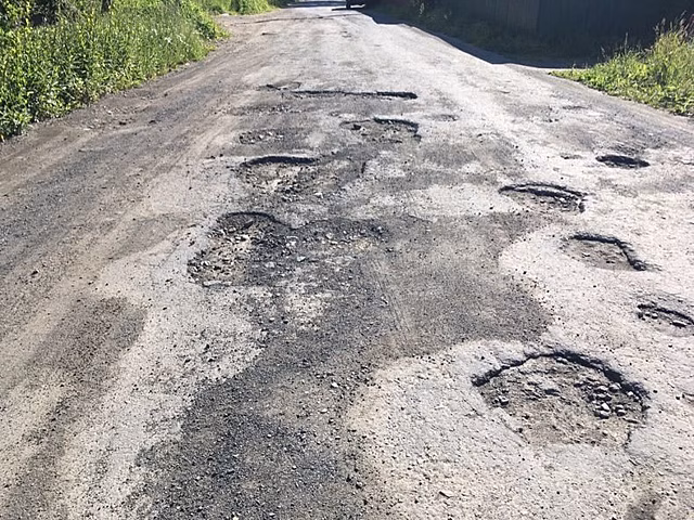 Содержат не по правилам. Госкомнадзор проверил состояние автодорог в пяти районах Карелии