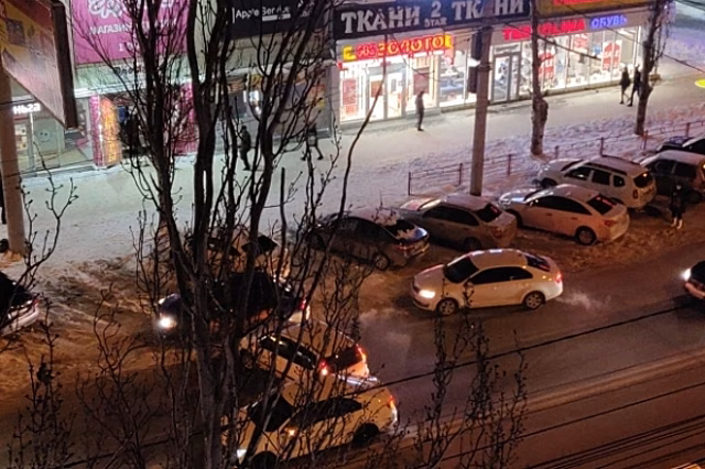 В Волгограде авария заблокировала проезд троллейбусов