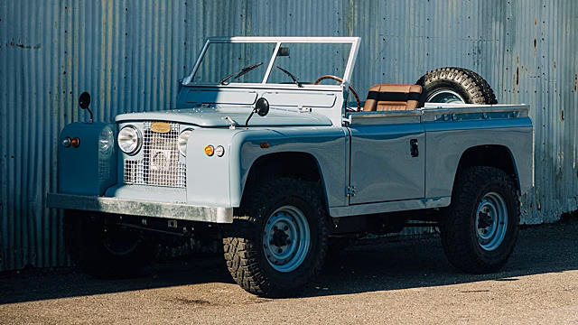 Классический Land Rover превратили в рестомод
