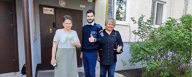 Госжилинспекция помогла красногорцам привести в порядок подъезд многоквартирного дома