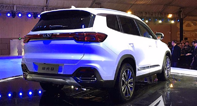 Объявлены цены на рестайлинг кросса Chery Tiggo 8 Pro