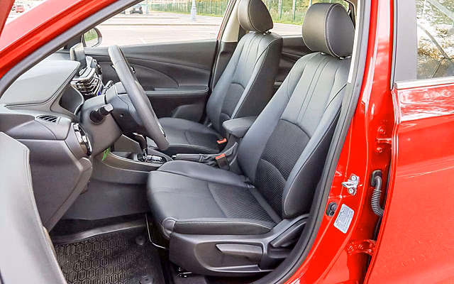 Дилеры начали продавать в России замену Kia Rio дешевле официальных цен