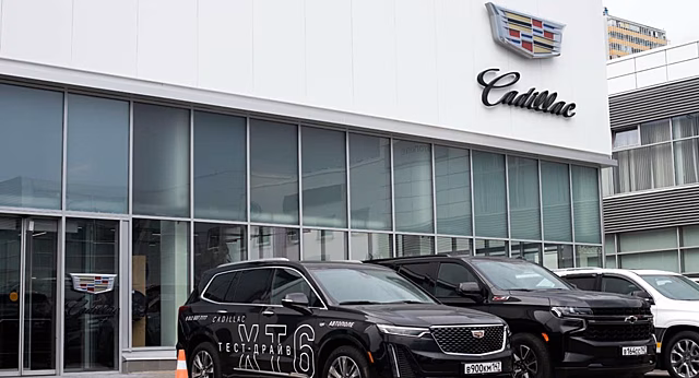 В Санкт-Петербурге открыли обновленный салон Cadillac и Chevrolet