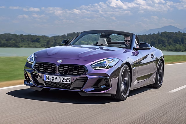 Обновлённый BMW Z4 получил подправленную внешность, но технику трогать не стали