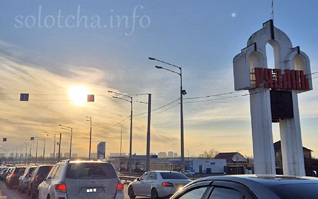 На трассе между Рязанью и Солотчей возникла огромная пробка
