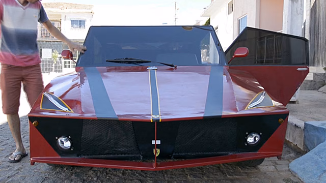 Спорткар Ferrari за полторы тысячи евро